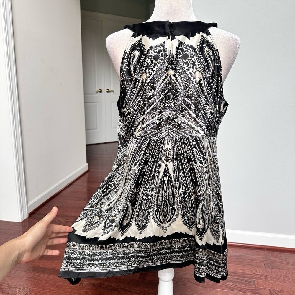 Cache Silk Black White Unique Pattern Beaded Embellished Asymmetrical Satin Top - Picture 2 of 12